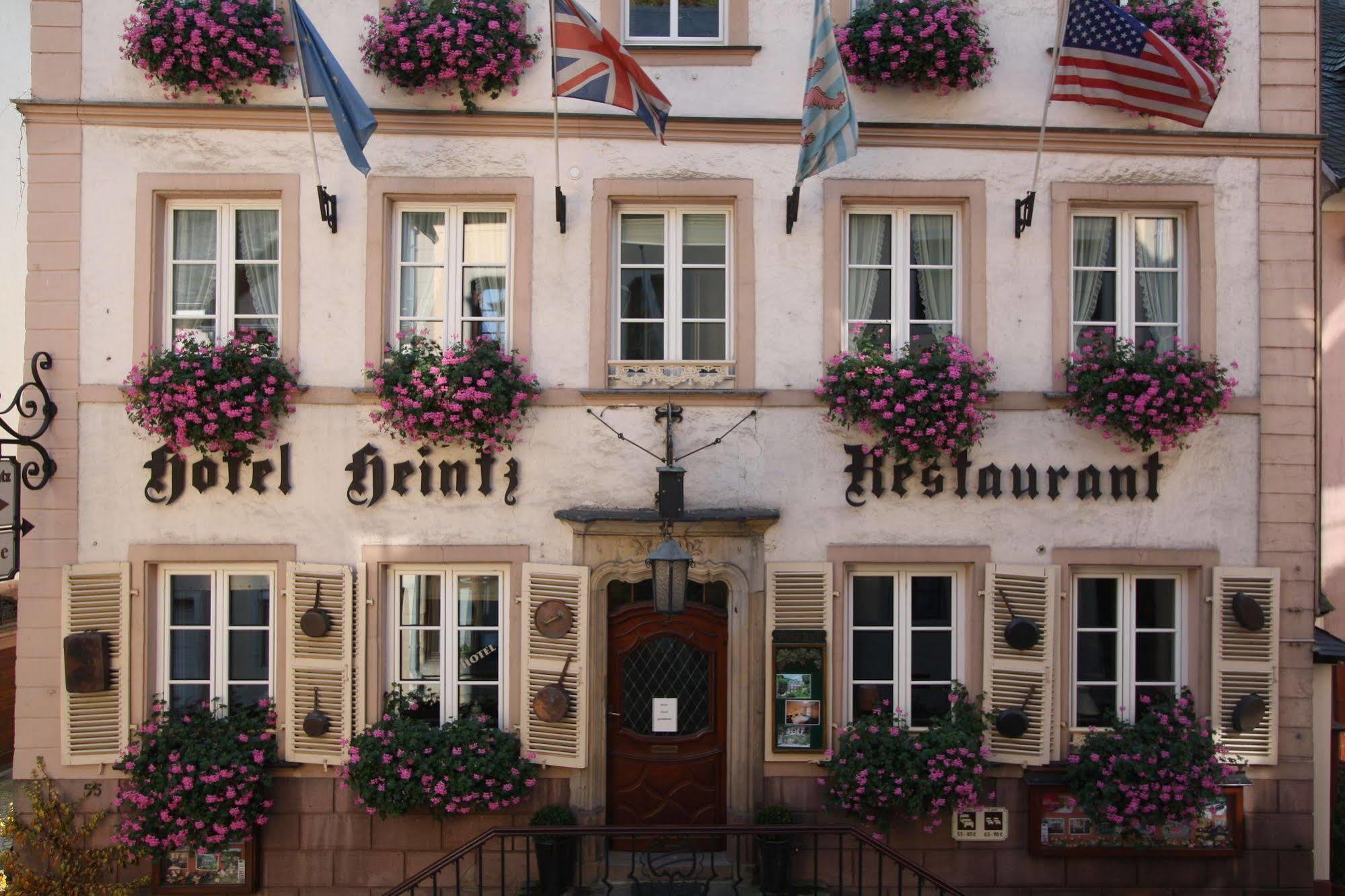 Hotel Heintz Vianden Exterior photo